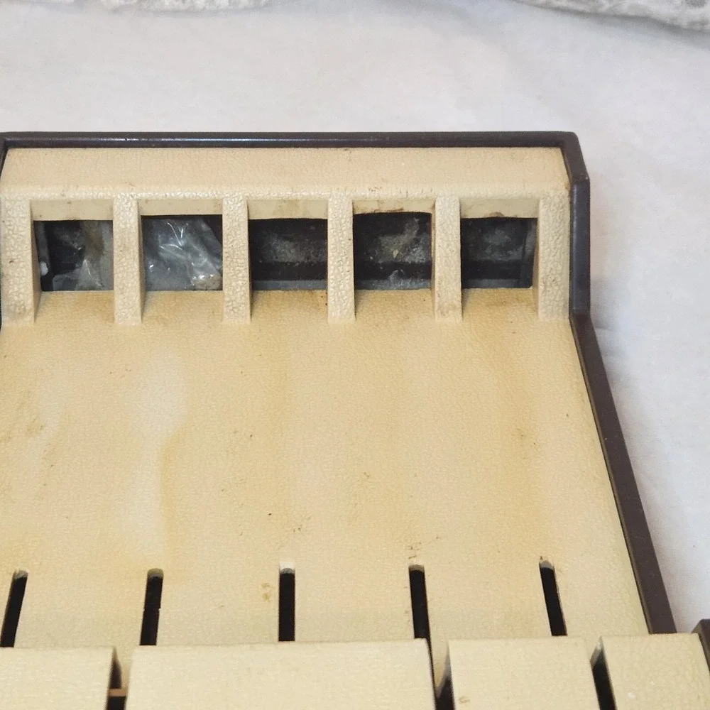 CUTCO Knife Fork Holder 5 Slot #1742 Plastic Tray Drawer Wall Mount Brown Tan